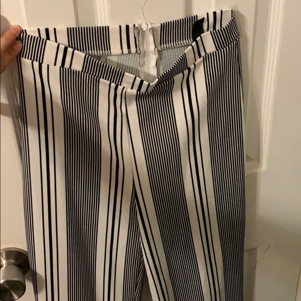 Wide leg pants